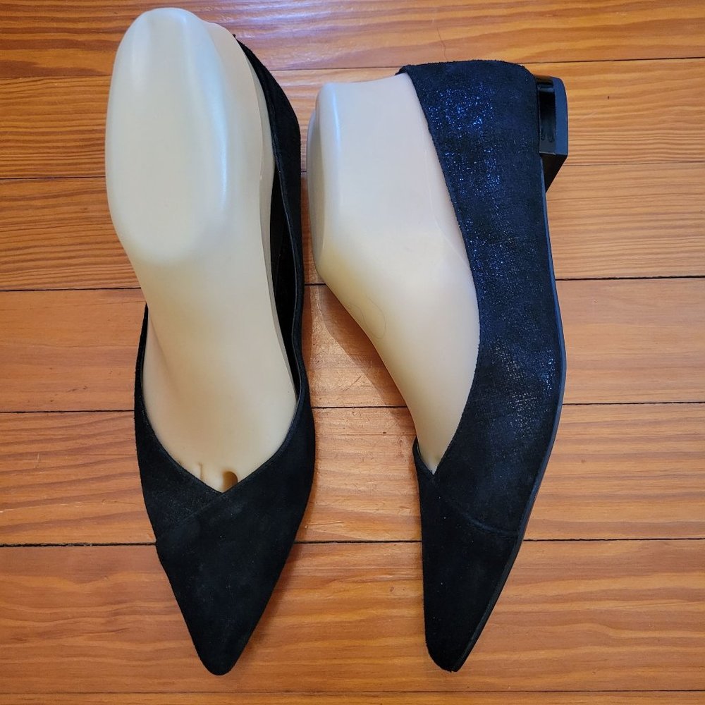Donald Pliner 6.5M Metallic Velvet Black Suede Leather Flats Shoes Pointed Toe P